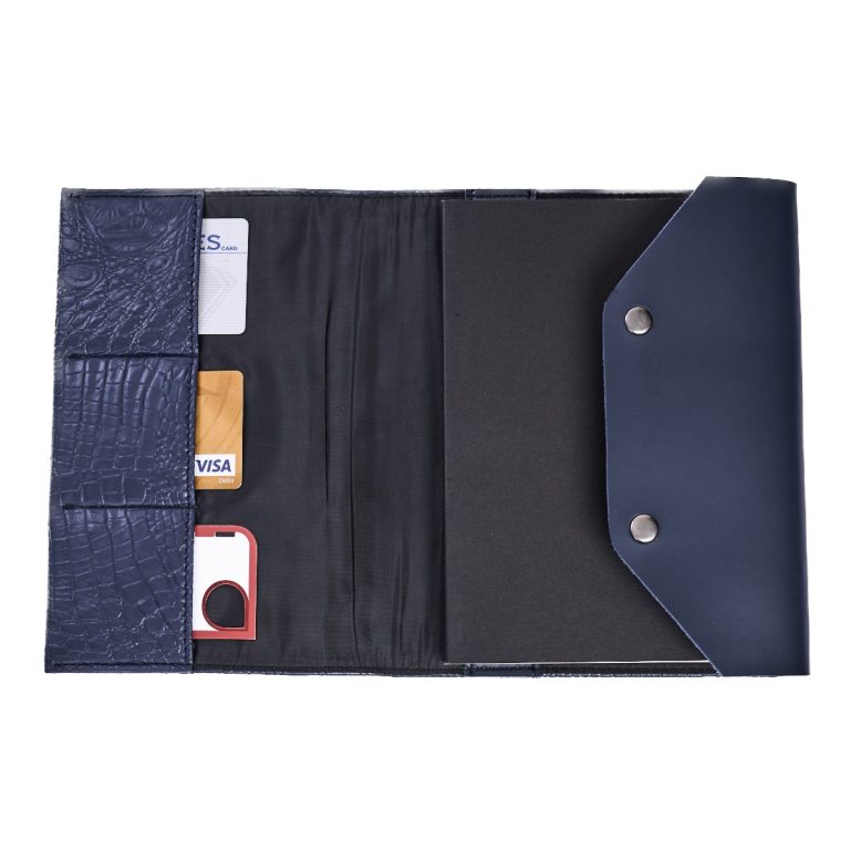 A5 CROCONOTE - Elegant Crocodile Leatherette A5 Notebook Organizer - Image 6