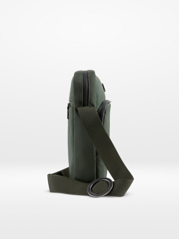 O-Cross Lightweight Travel Bag - Image 54