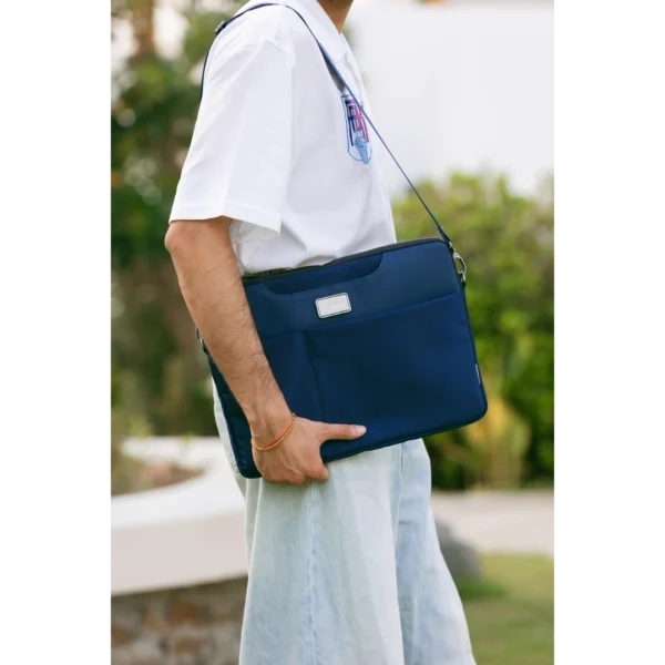 O-LapClassy Stylish Laptop Bag - Image 2