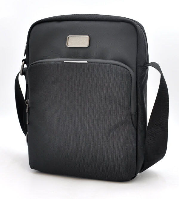 O-Cross Lightweight Travel Bag - Image 11
